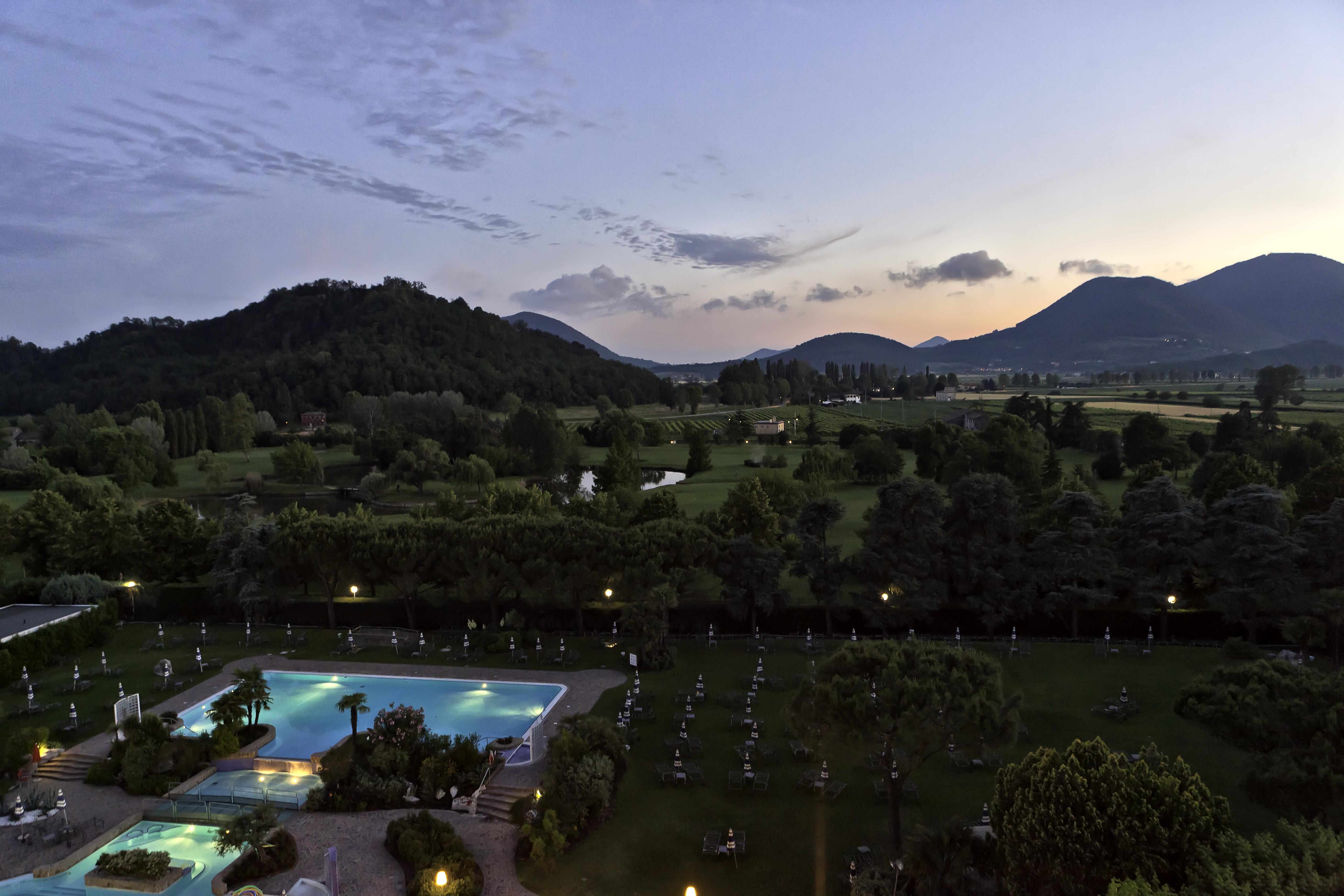 Galzignano Resort Terme & Golf - Hotel Splendid Galzignano Terme Exterior photo